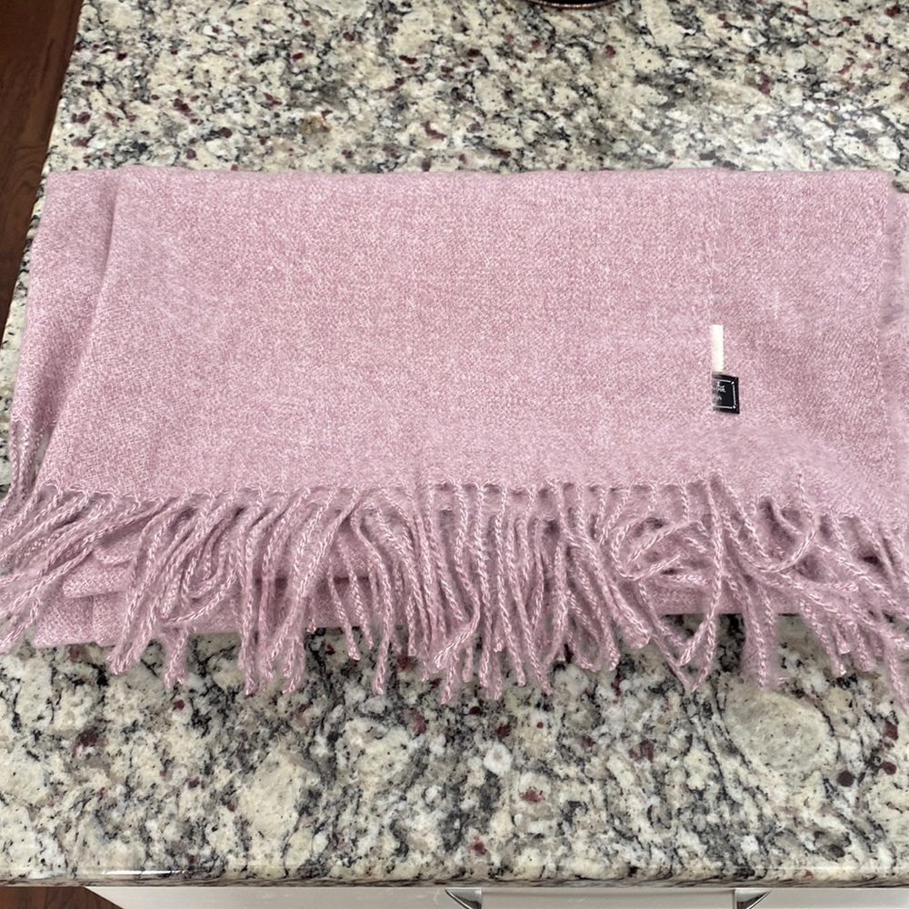 Lerdu Scarf